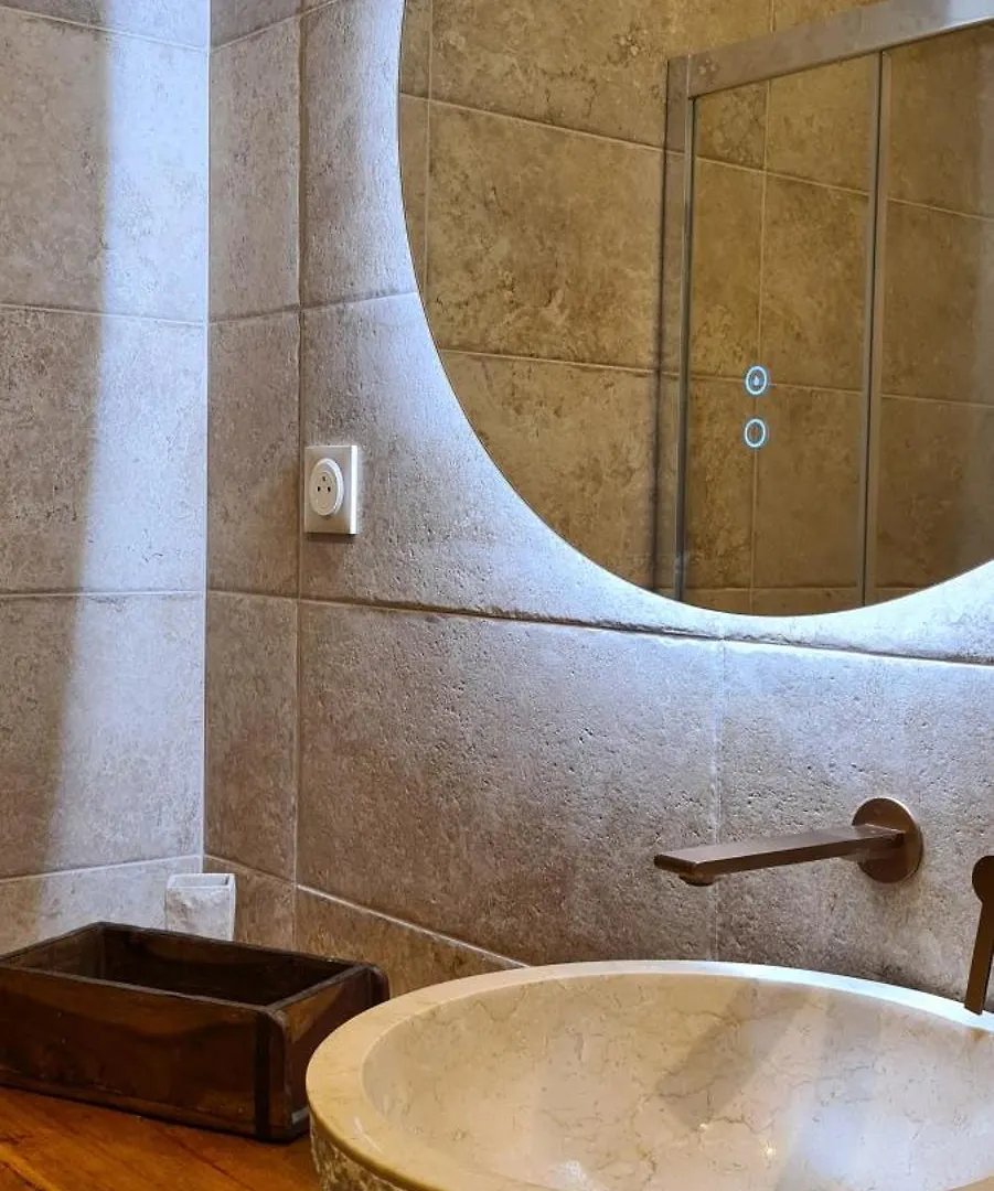 Appartement Cozy Avec Clim, Balcon Et Parking Gratuit Salavas Frankrig